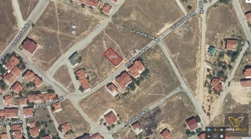 ELMALIDERE MAHALLESİ'NDE SATILIK 332 m2 ARSA