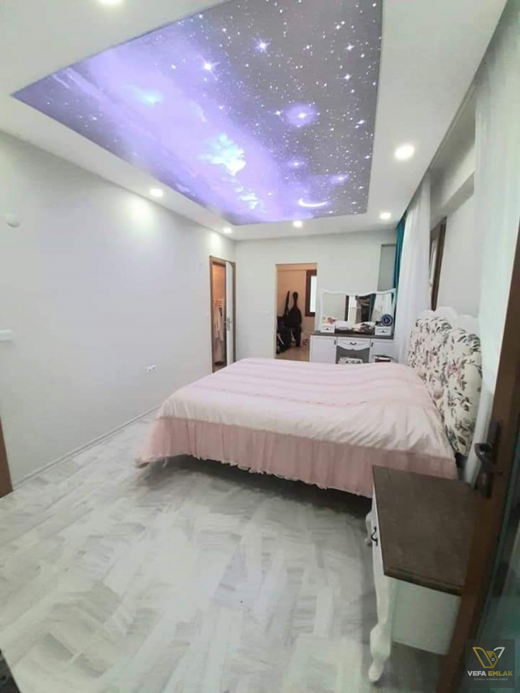 FATİH MAHALLESİ RAVZA CAMİ YAKINI 172 m2 3+1 ULTRA LÜX YAPIM SATILIK DAİRE