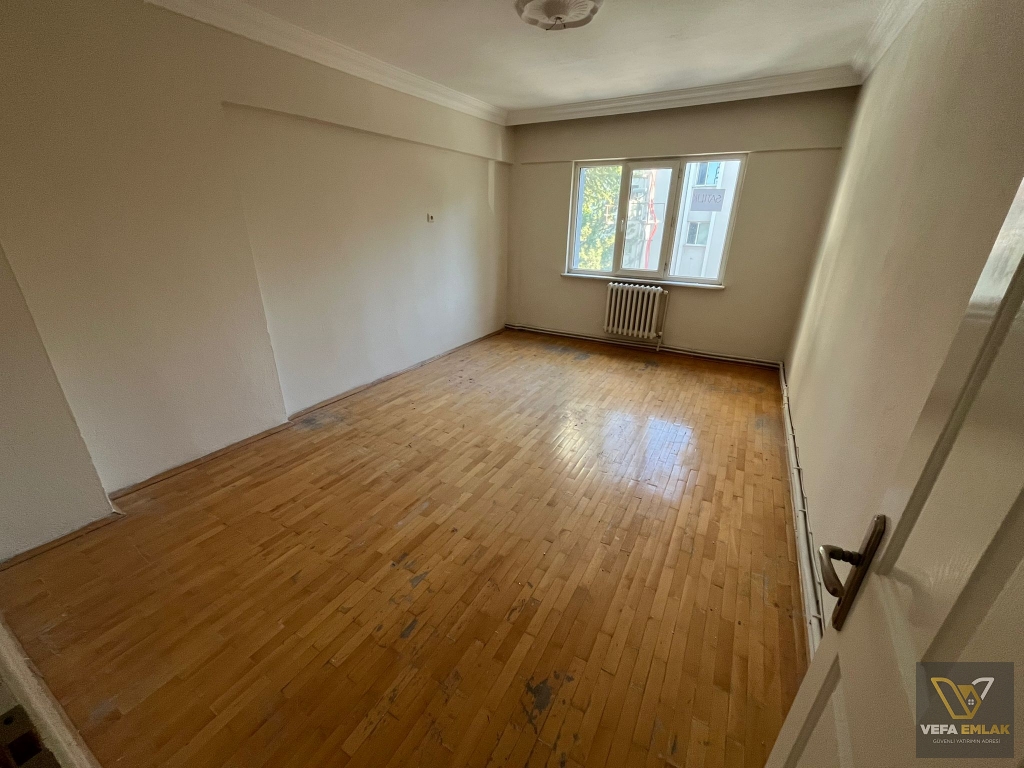 FEVZİ ÇAKMAK MAH.TÜRK TELEKOM BİNASI YAKININDA 165 m2 SATILIK DAİRE