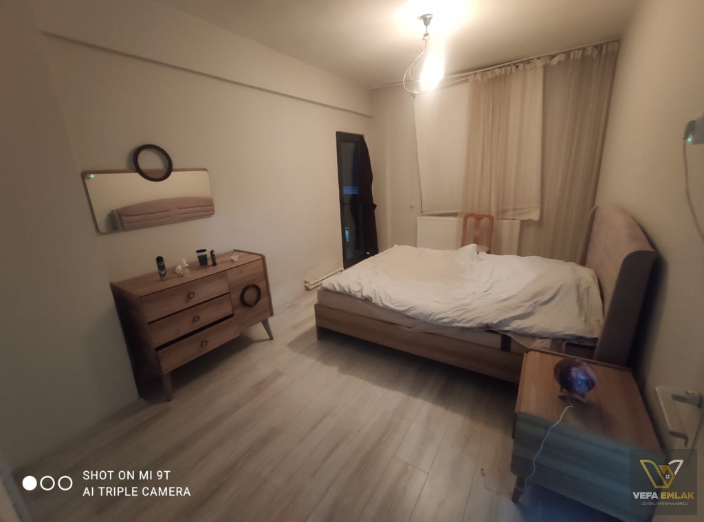 ESKİ BELEDİYE YAKINLARINDA 135 m2 SATILIK 3+1 DAİRE