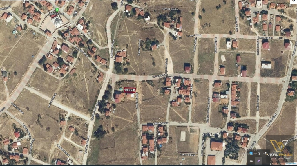 ELMALIDERE MAHALLESİ'NDE 296 m2 SATILIK ARSA