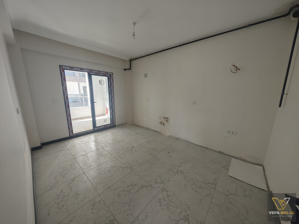 ATATÜRK MAH. BESİM ATALAY OKULU YAKININDA SATILIK 2+1 DAİRE
