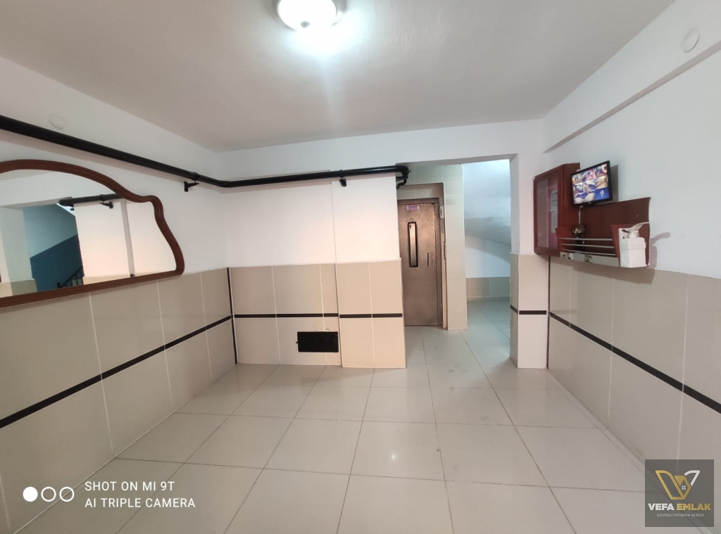 KEMALÖZ MAH.TAKVA CAMİİ YAKININDA 145 m2 3+1 SATILIK LÜKS DAİRE