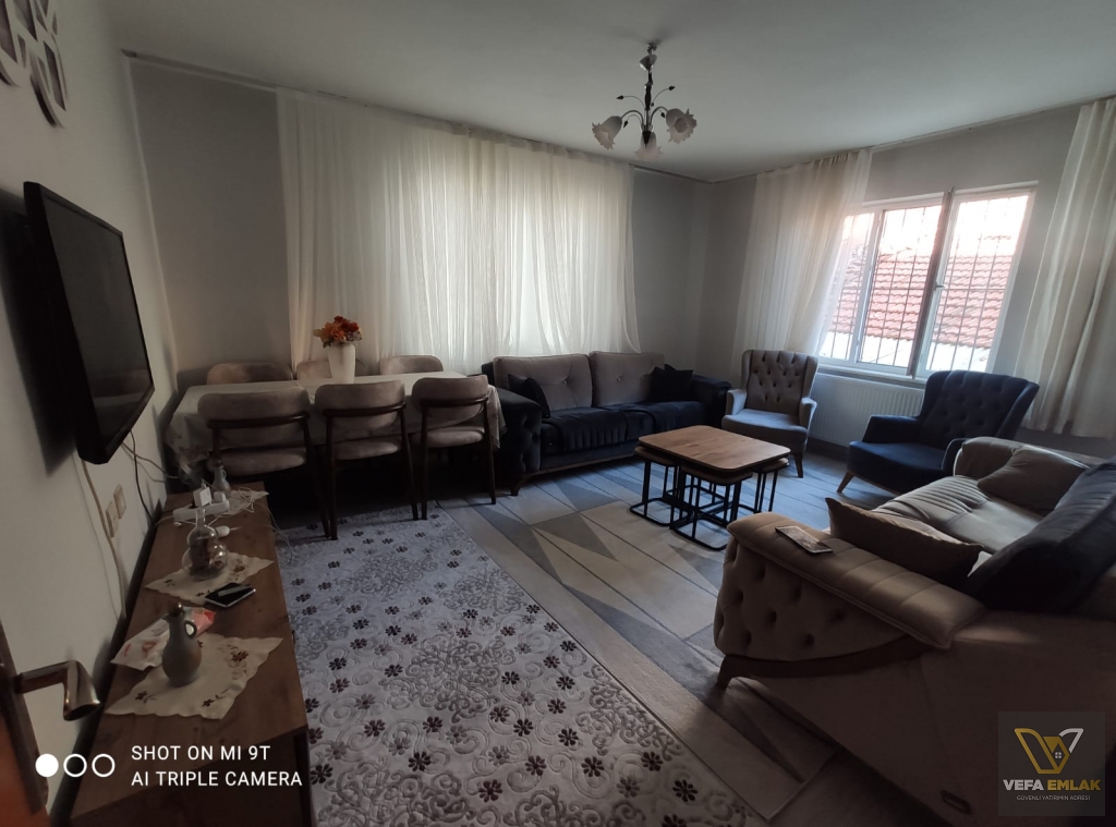 KARAAĞAÇ MAHALLESİ LEYLİ KADİR CAMİİ YAKINI SATILIK 2 KATLI MÜSTAKİL EV