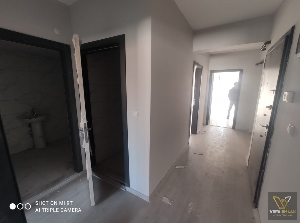 ŞEKER EVLERİ MAVİ KÖŞE YAKINI 2+1 = 115m2 SATILIK DAİRE