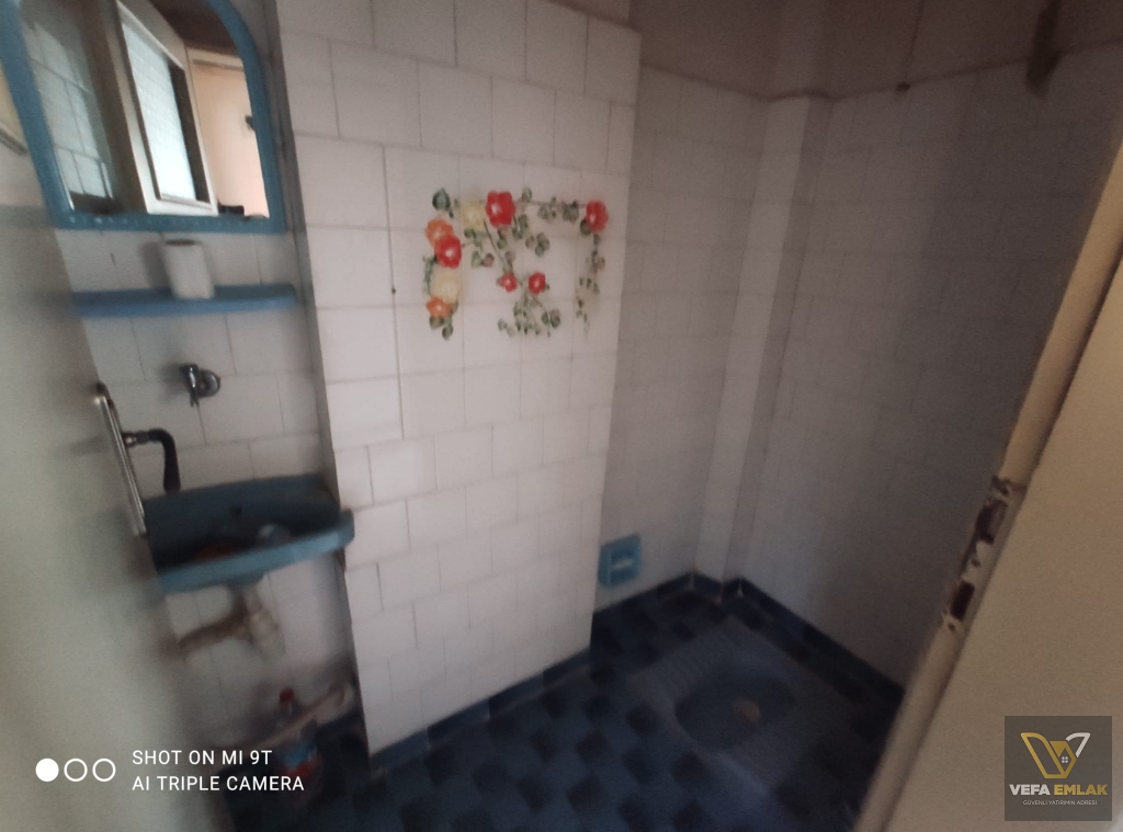 DİKİLİTAŞ MAHALLESİ SAYAR AVM. YAKININDA KİRALIK 3+1 DAİRE