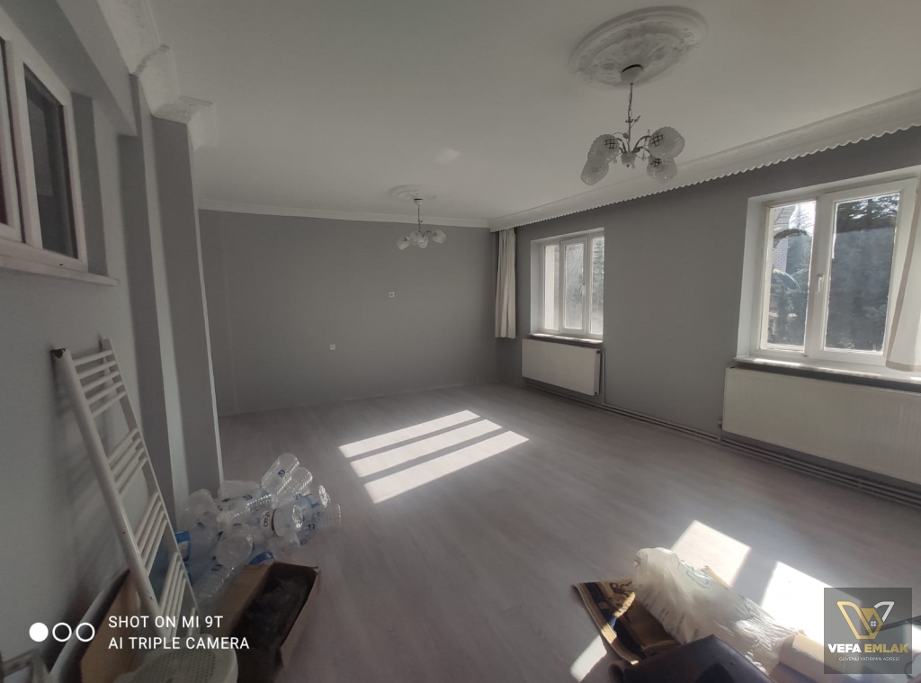 ATATÜRK MAHALLESİ DÜLGER OĞLU CAMİİ YAKINLARINDA 140 m2 3+1 SATILIK DAİRE