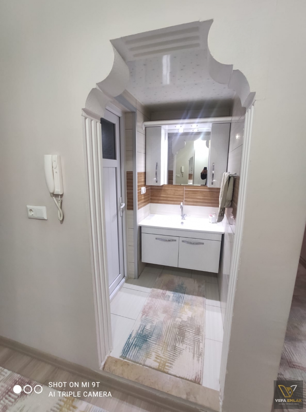 RAVZA CAMİİ KARŞI Sİ 3+1 SATİLİK DAİRE
