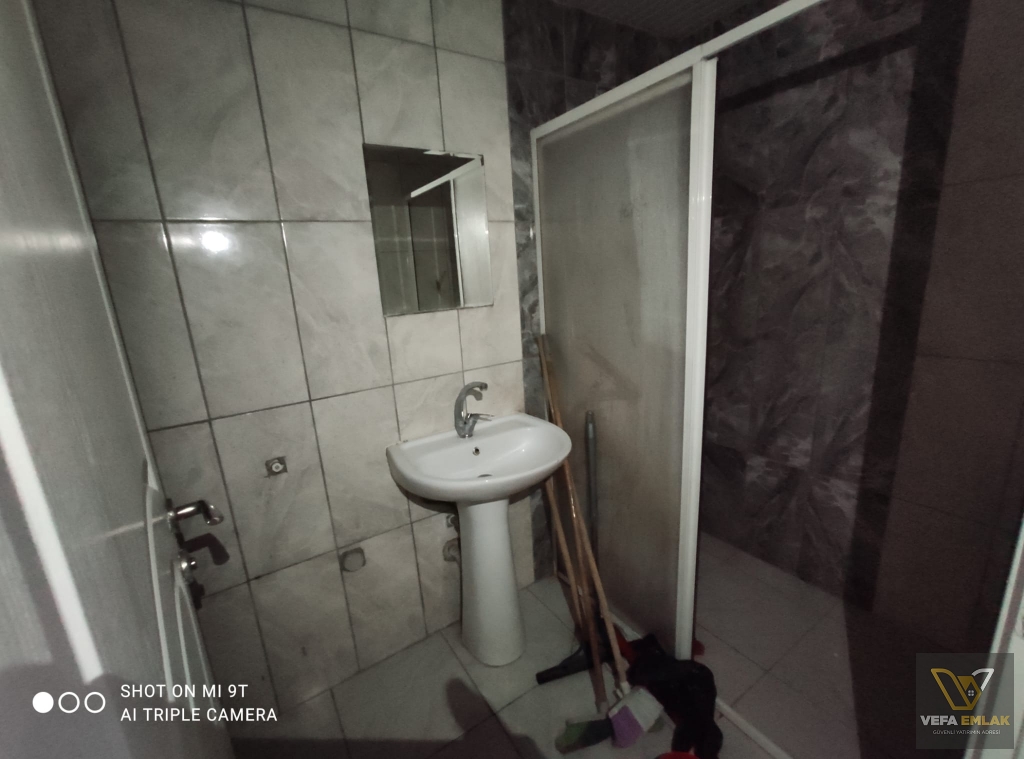 ÜNALAN MAH.ŞAHİN AVM YAKININDA SIFIR EŞYALI ( 6 ) SI BİRDEN SATILIK APART