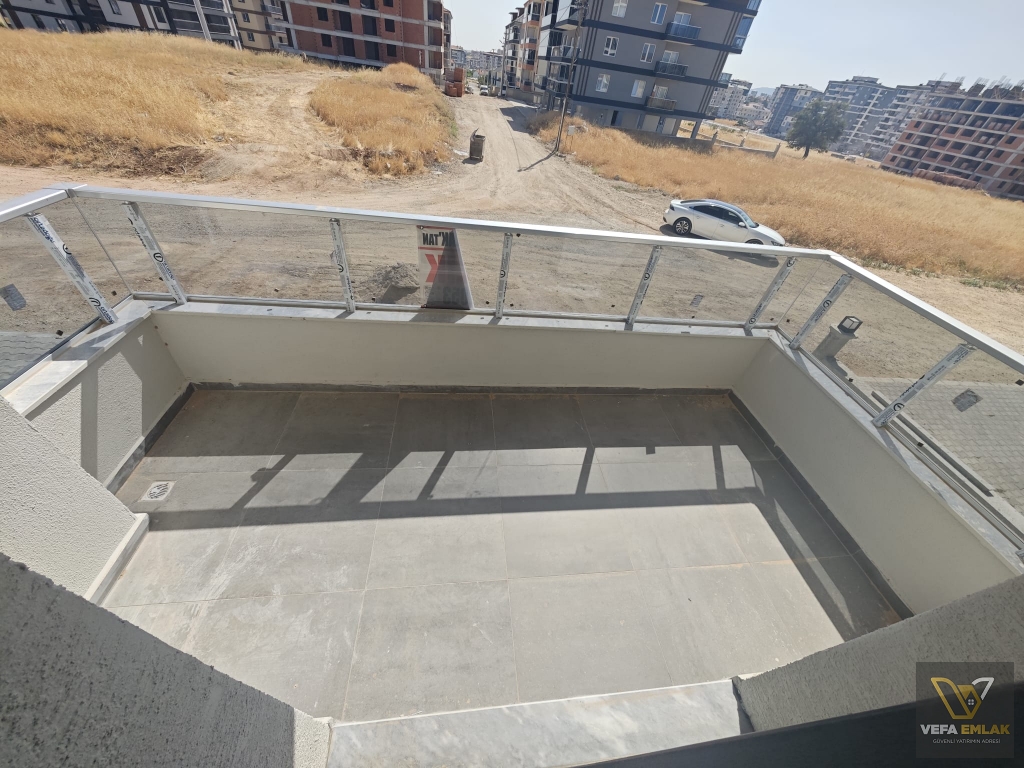 ATATÜRK MAH. BESİM ATALAY OKULU YAKININDA SATILIK 2+1 DAİRE