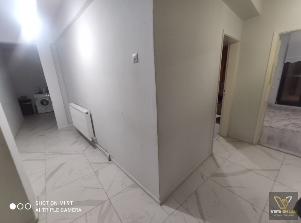 ESKİ BELEDİYE YAKINLARINDA 135 m2 SATILIK 3+1 DAİRE