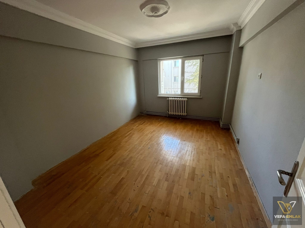 FEVZİ ÇAKMAK MAH.TÜRK TELEKOM BİNASI YAKININDA 165 m2 SATILIK DAİRE