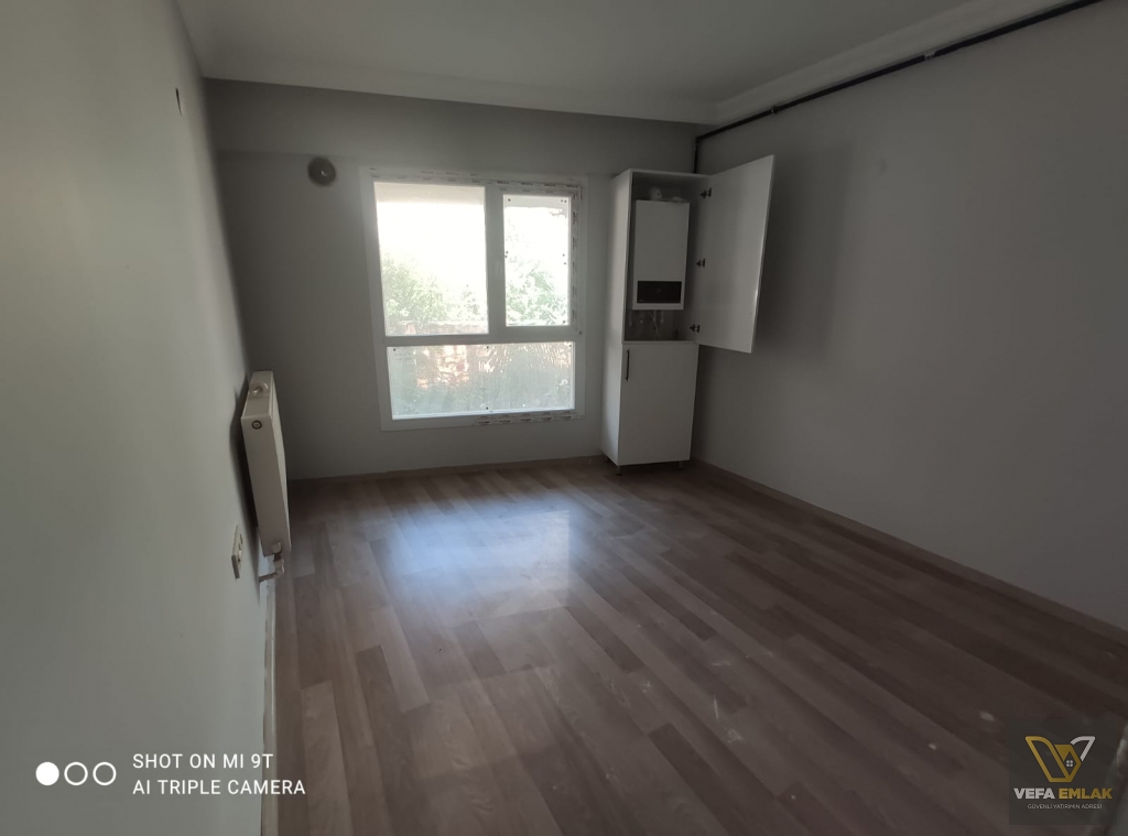 KÖME MAH. UŞAK AŞ EVİ YAKININDA İÇİ SIFIR YAPILMIŞ OLAN 60 m2 1+1 SATILIK APART