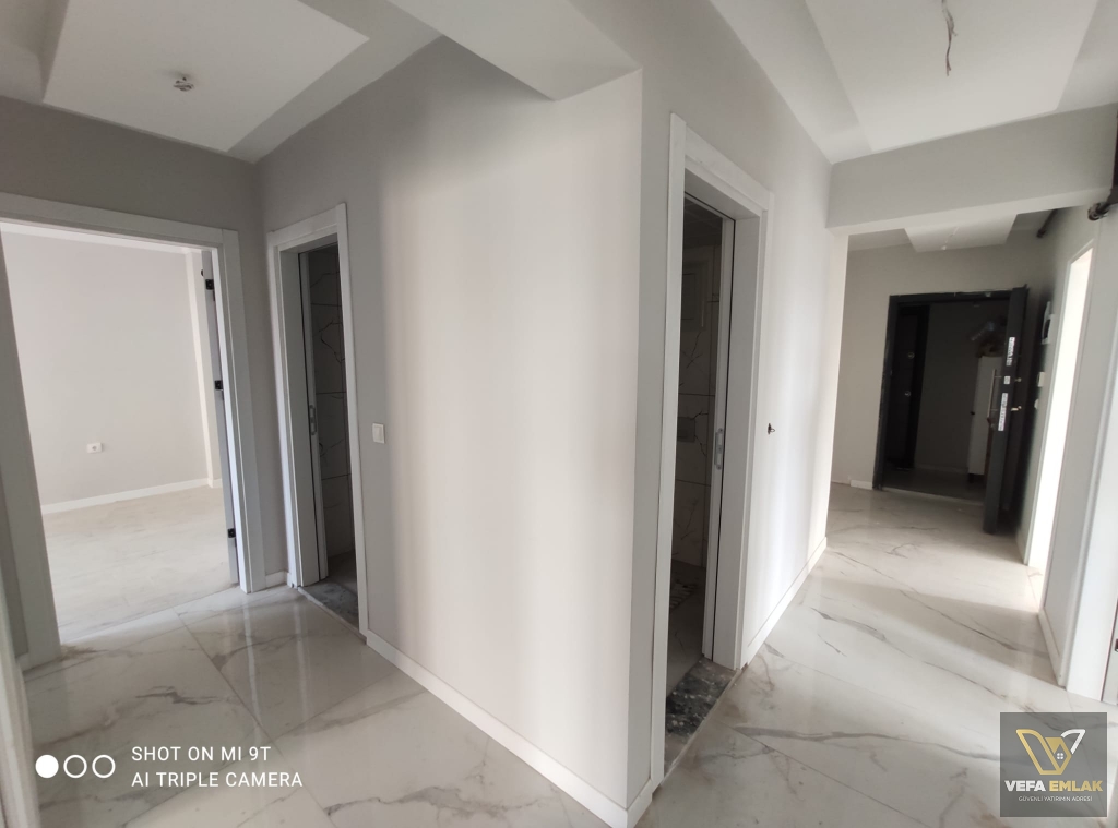 LALELİ CAMİİ KAZIM KARABEKİR CADDESİ ÜZERİ 3+1