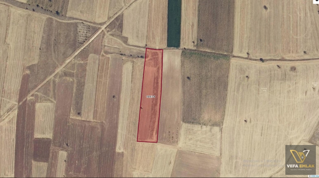 UŞAK MERKEZ ELMACIK KÖYÜNDE 9.070 m2 SATILIK TARLA
