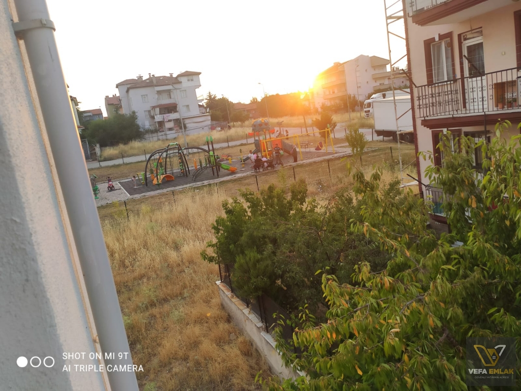 ÖZDİLEK AVM.YAKINI 3+1 125 m2 ( ARA KAT ) SATILIK DAİRE