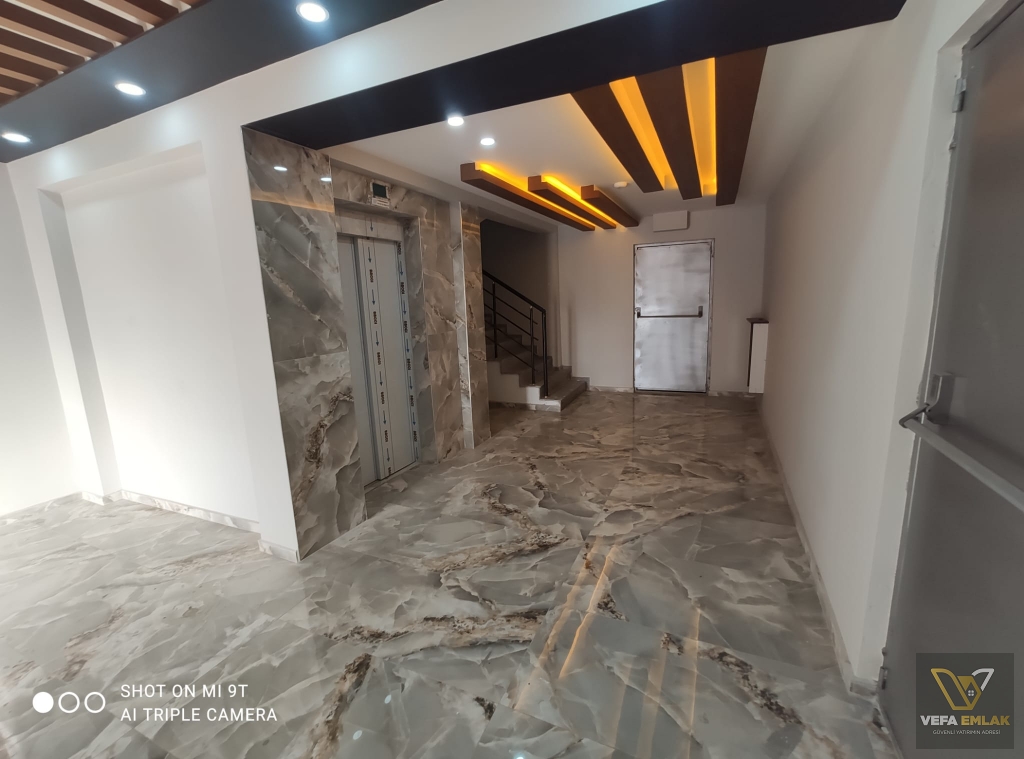 LALELİ CAMİİ KAZIM KARABEKİR CADDESİ ÜZERİ 3+1