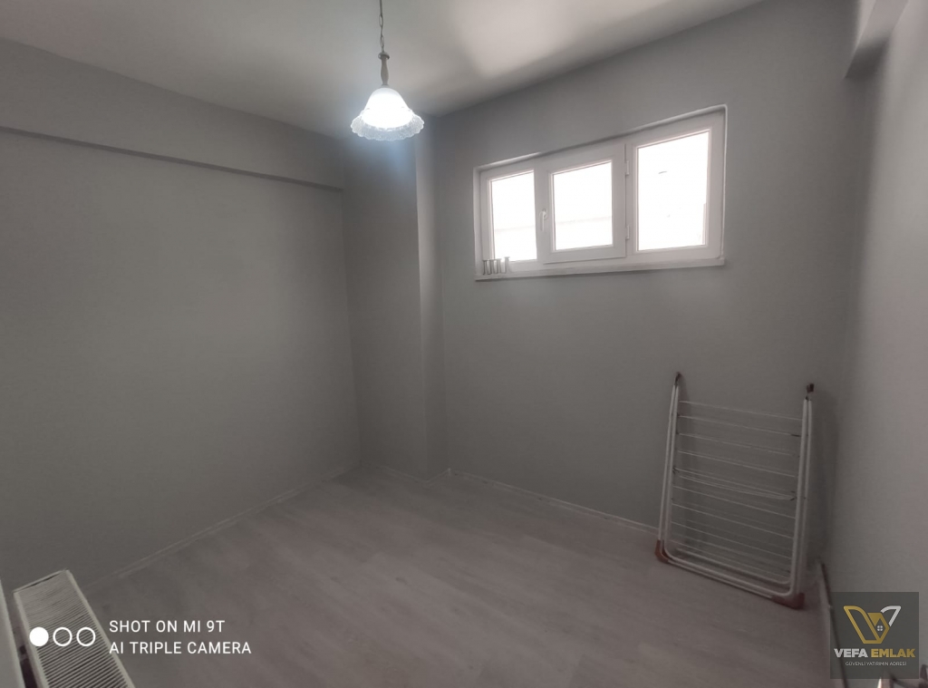 ATATÜRK MAHALLESİ DÜLGER OĞLU CAMİİ YAKINLARINDA 140 m2 3+1 SATILIK DAİRE