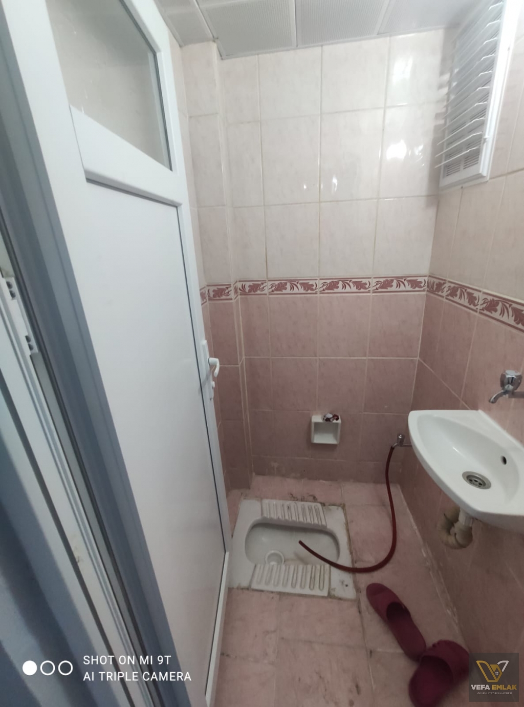 ATATÜRK MAHALLESİ DÜLGER OĞLU CAMİİ YAKINLARINDA 140 m2 3+1 SATILIK DAİRE