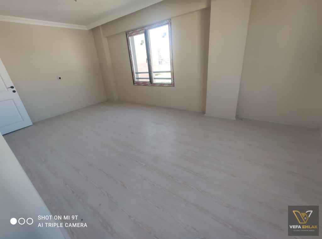 ATATÜRK MAHALLESİ BESİM ATALAY OKULU YAKININDA SATILIK 2+1 DAİRE
