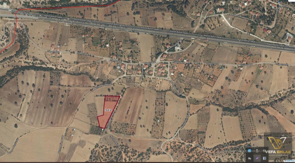 ÇINARCIK KÖYÜNDE SATILIK 8.130 m2 SATILIK TARLA