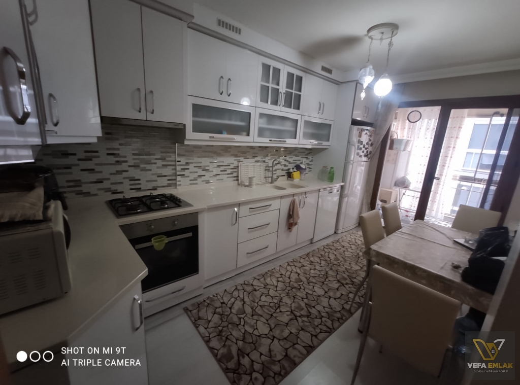 GEDİZ YOLU SAĞLIK OCAĞI  YAKININDA 2+1 ARA KAT SATILIK DAİRE