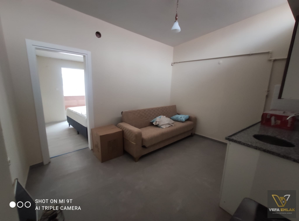 ÜNALAN MAH.ŞAHİN AVM YAKININDA SIFIR EŞYALI ( 6 ) SI BİRDEN SATILIK APART