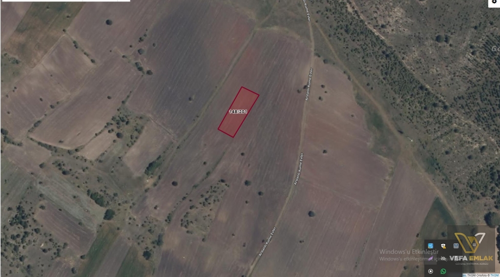 Kütahya Merkez Arslanlı Köyünde yatırımlık 1.872 m2 Satılı...